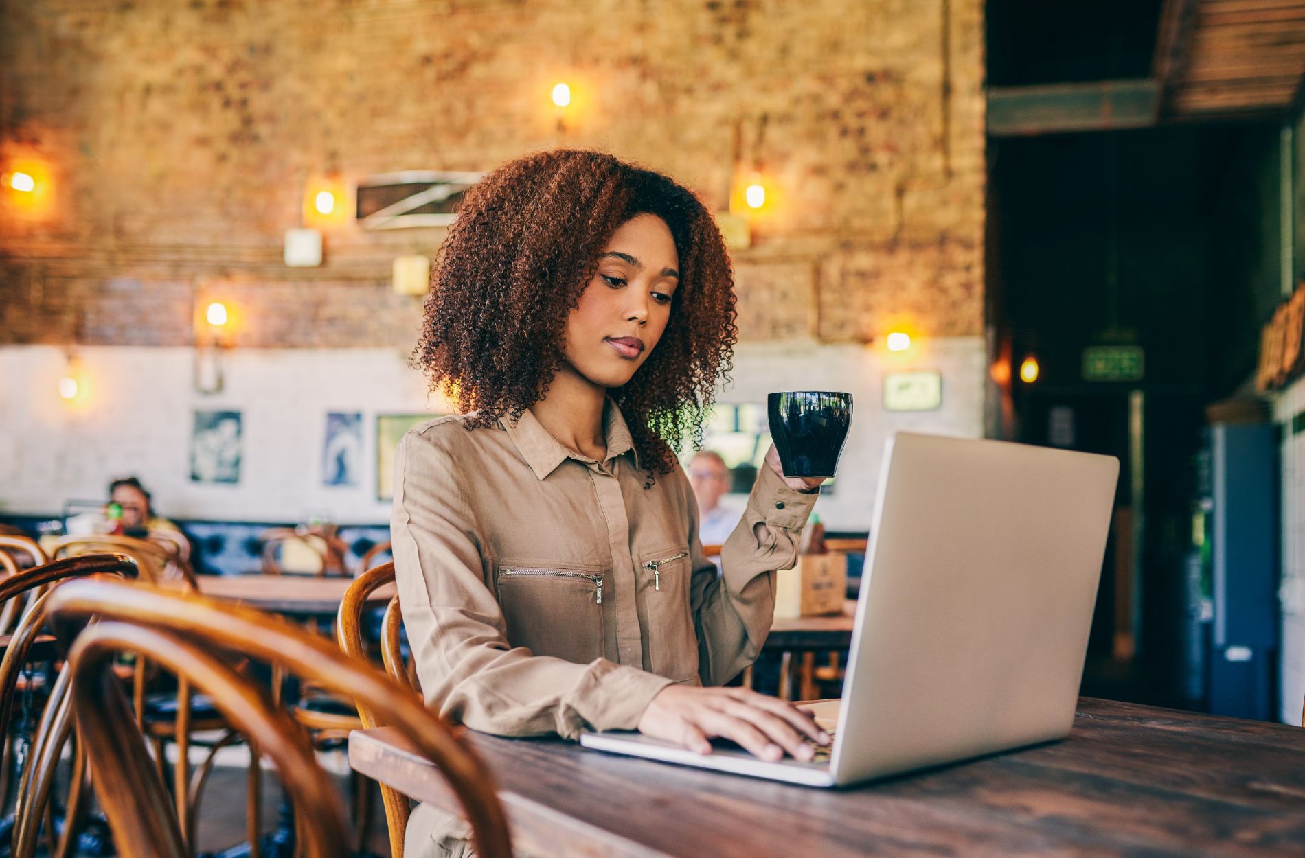 What Fashion Graduates Should Know About Job Hunting in Buckinghamshire