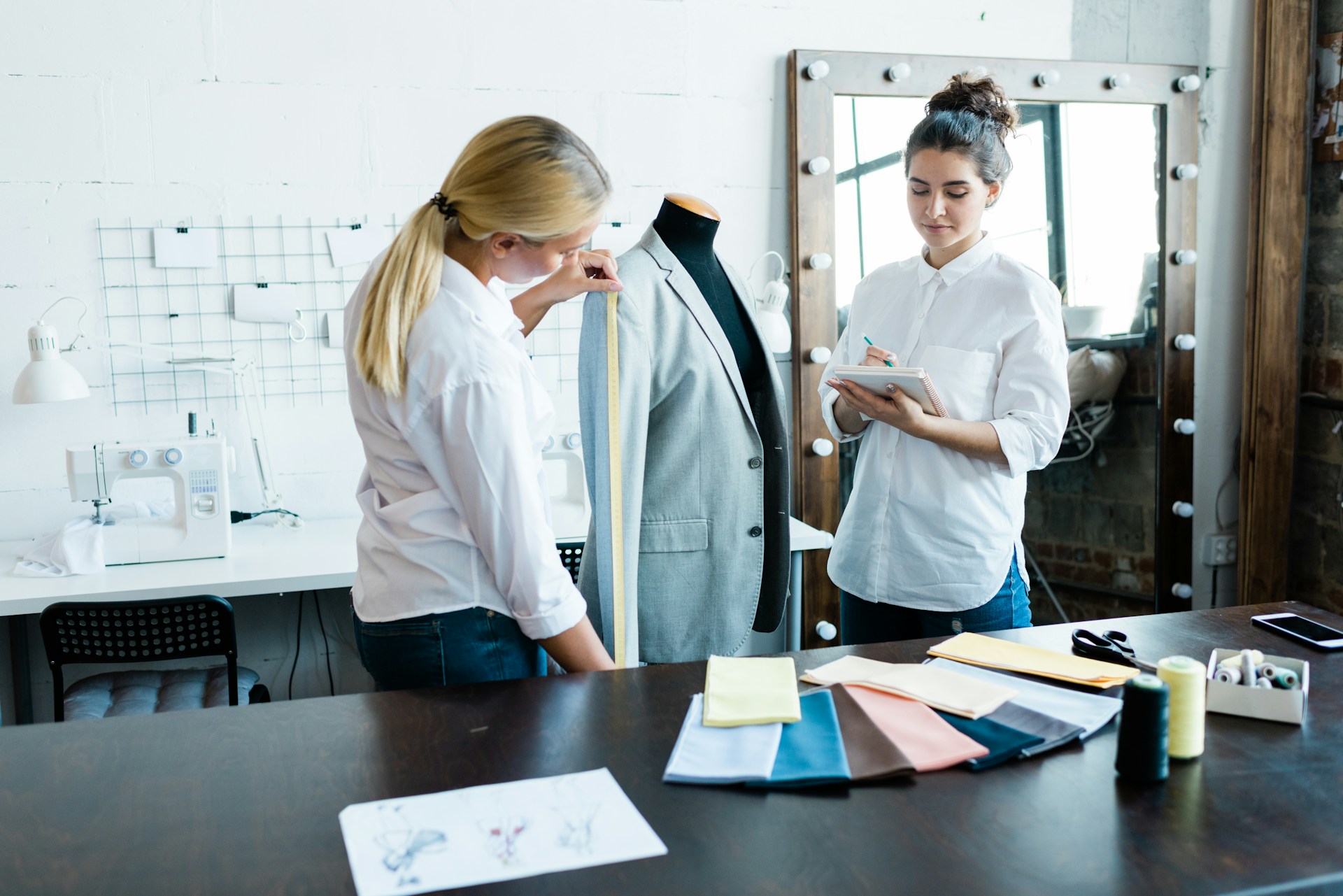 Tips for Standing Out in Fashion Job Interviews